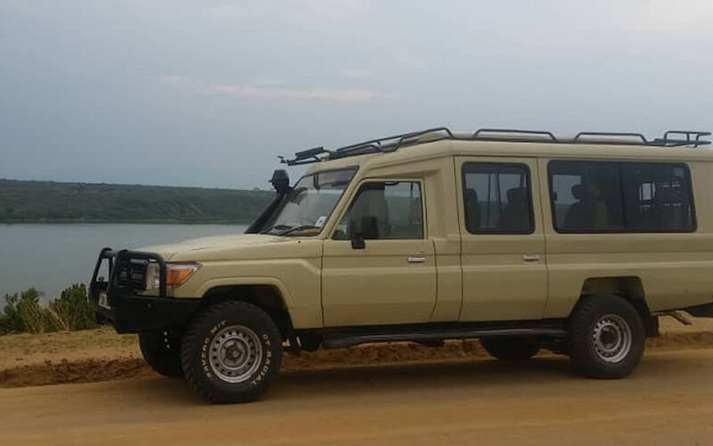 Toyota Safari Land Cruiser Extended